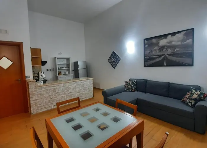 White Home Quartieri Spagnoli